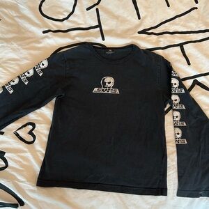 Authentic Vintage Skull Skates Long Sleeved Board Shirt